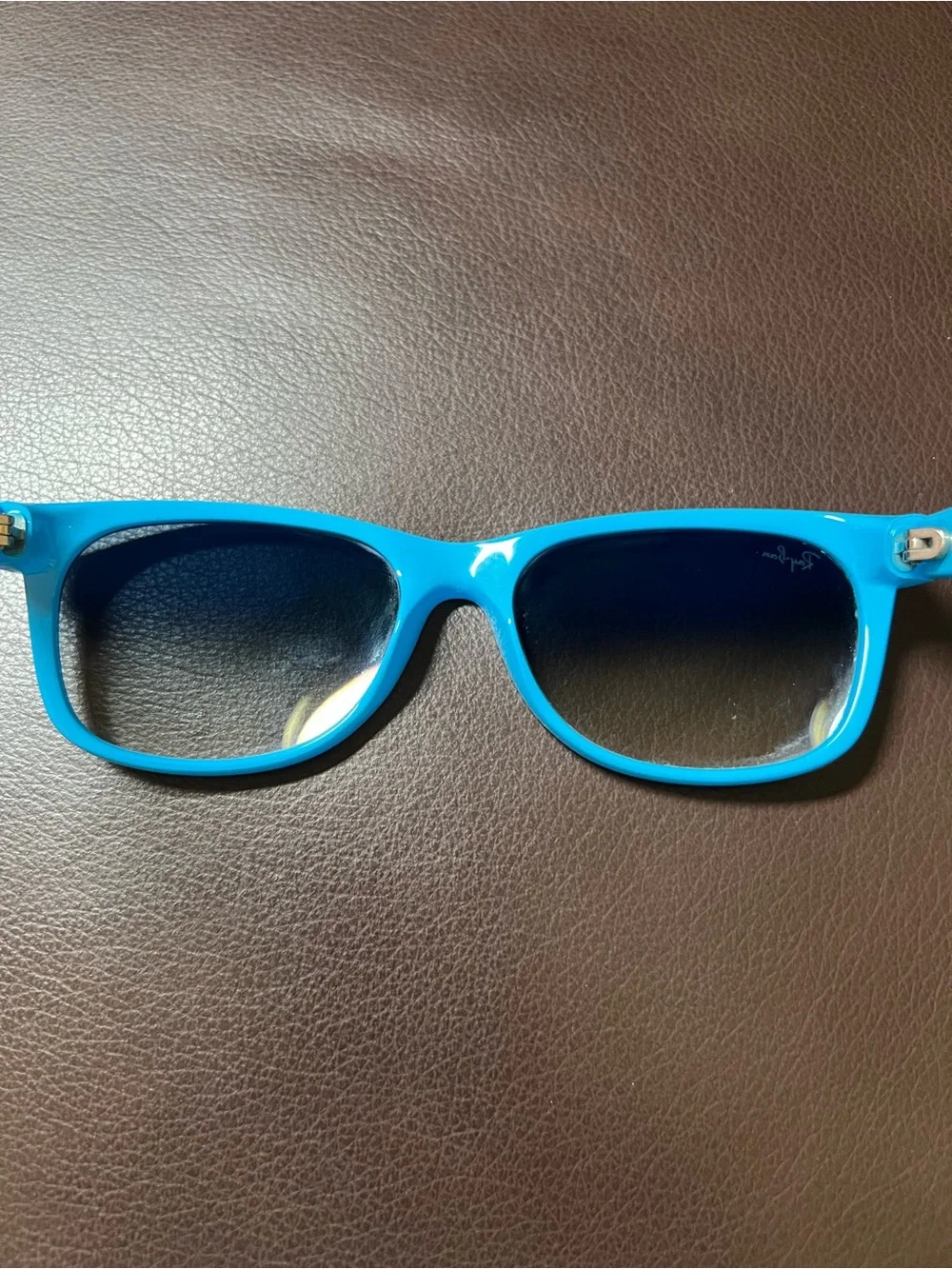 Ray-Ban Sunglasses New Wayfarer RB 2132 Blue Frame